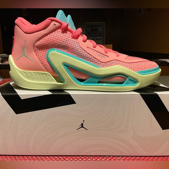 Jordan Shoes Bundle Jordan Tatum And Pink Lemonade